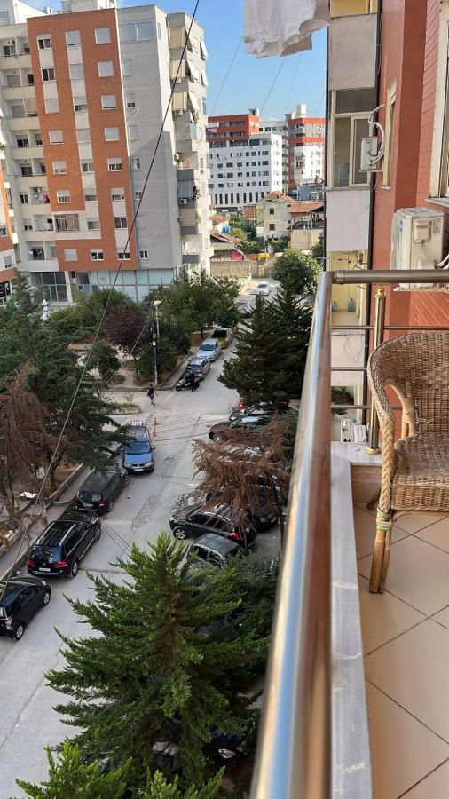 Buneci Apartment Tirana Esterno foto